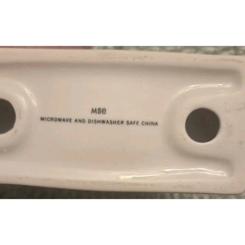 Martha Stewart MSE Napkin Holder White Embossed‎ Ceramic Acorn & Leaves Classic